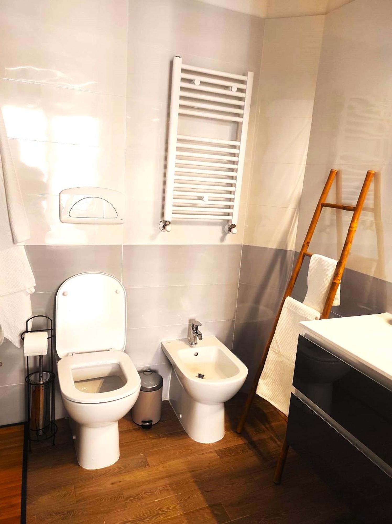 Michelangelo Airport Suite Room Fiumicino Luaran gambar
