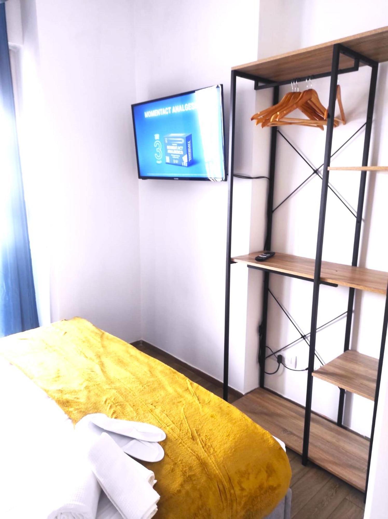 Michelangelo Airport Suite Room Fiumicino Luaran gambar