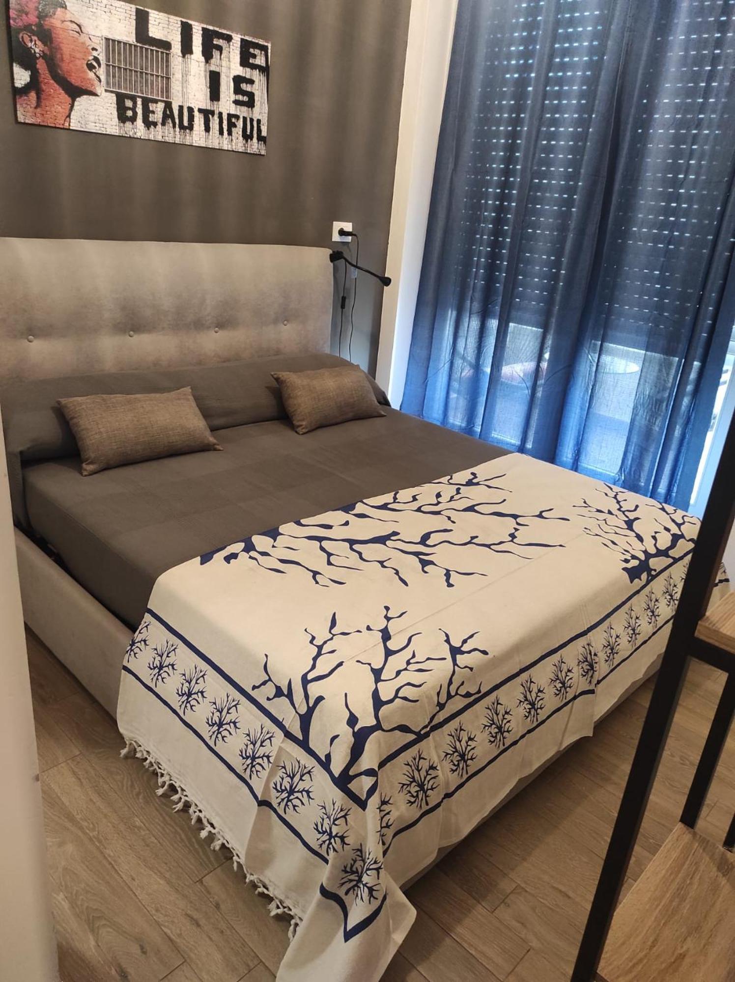 Michelangelo Airport Suite Room Fiumicino Luaran gambar
